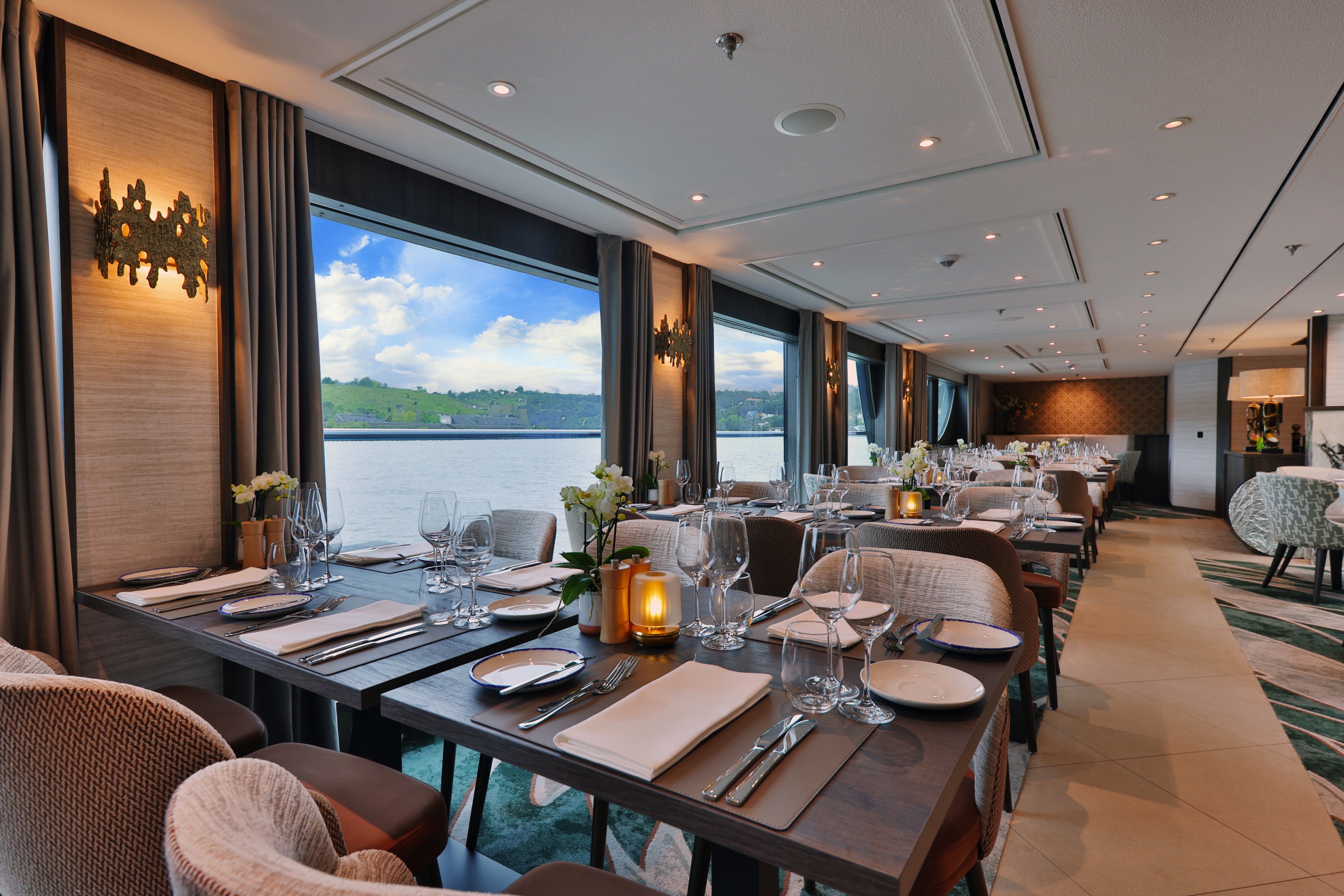 MS Riviera Rose - Restaurant